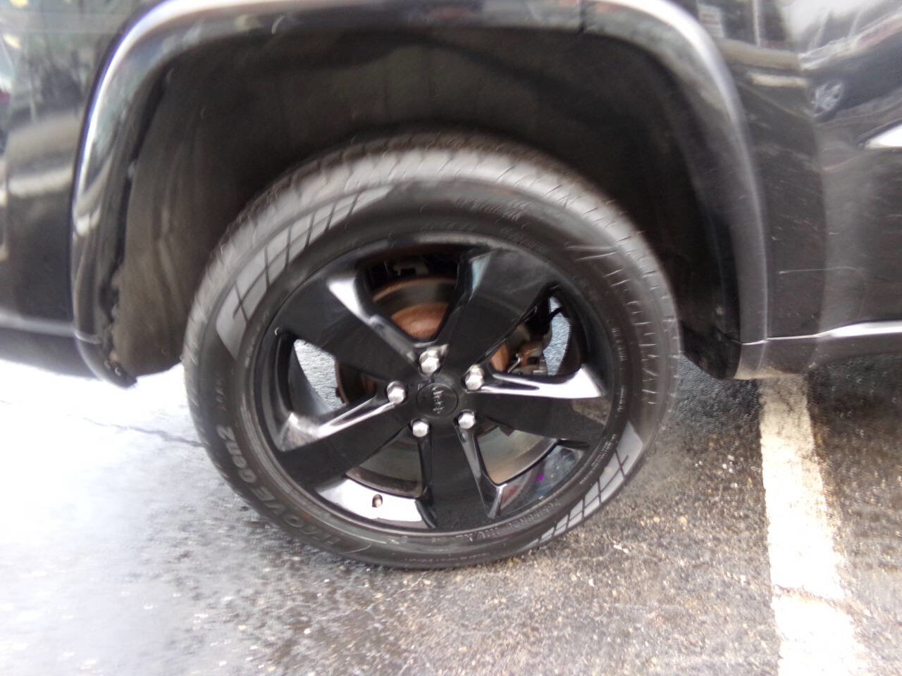Used 2014 Jeep Grand Cherokee Altitude AWD/4WD image 20