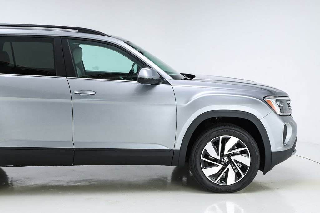 New 2026 Volkswagen Atlas SE image 12