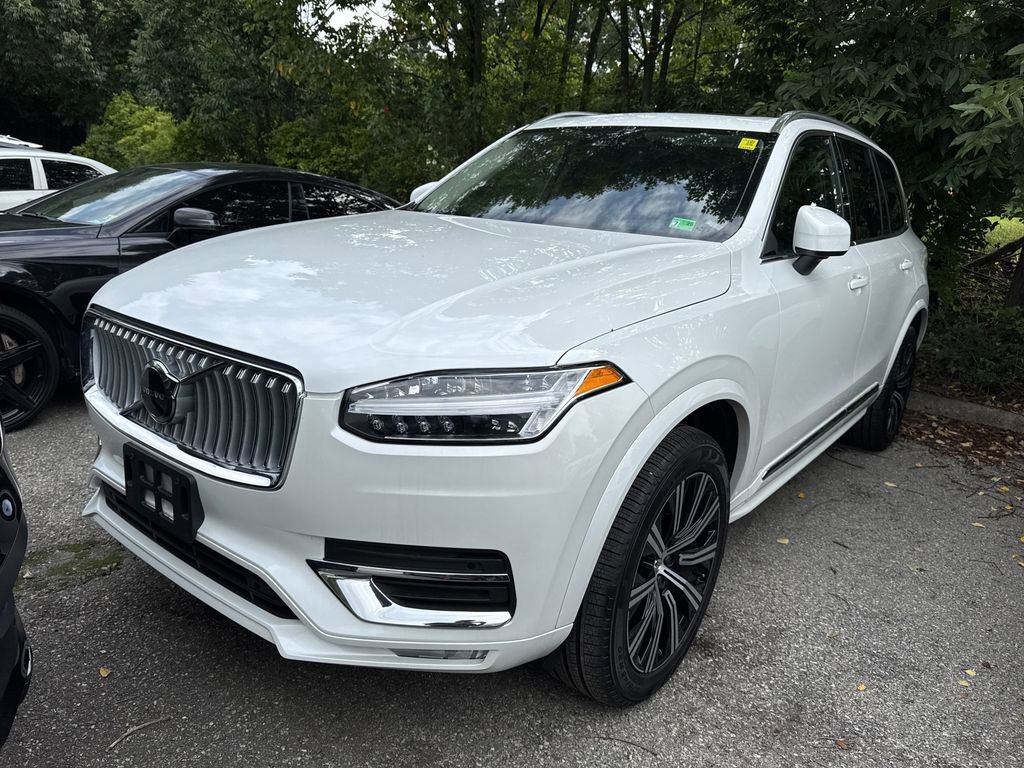 Used 2025 Volvo XC90 B6 Core w/ Protection Package