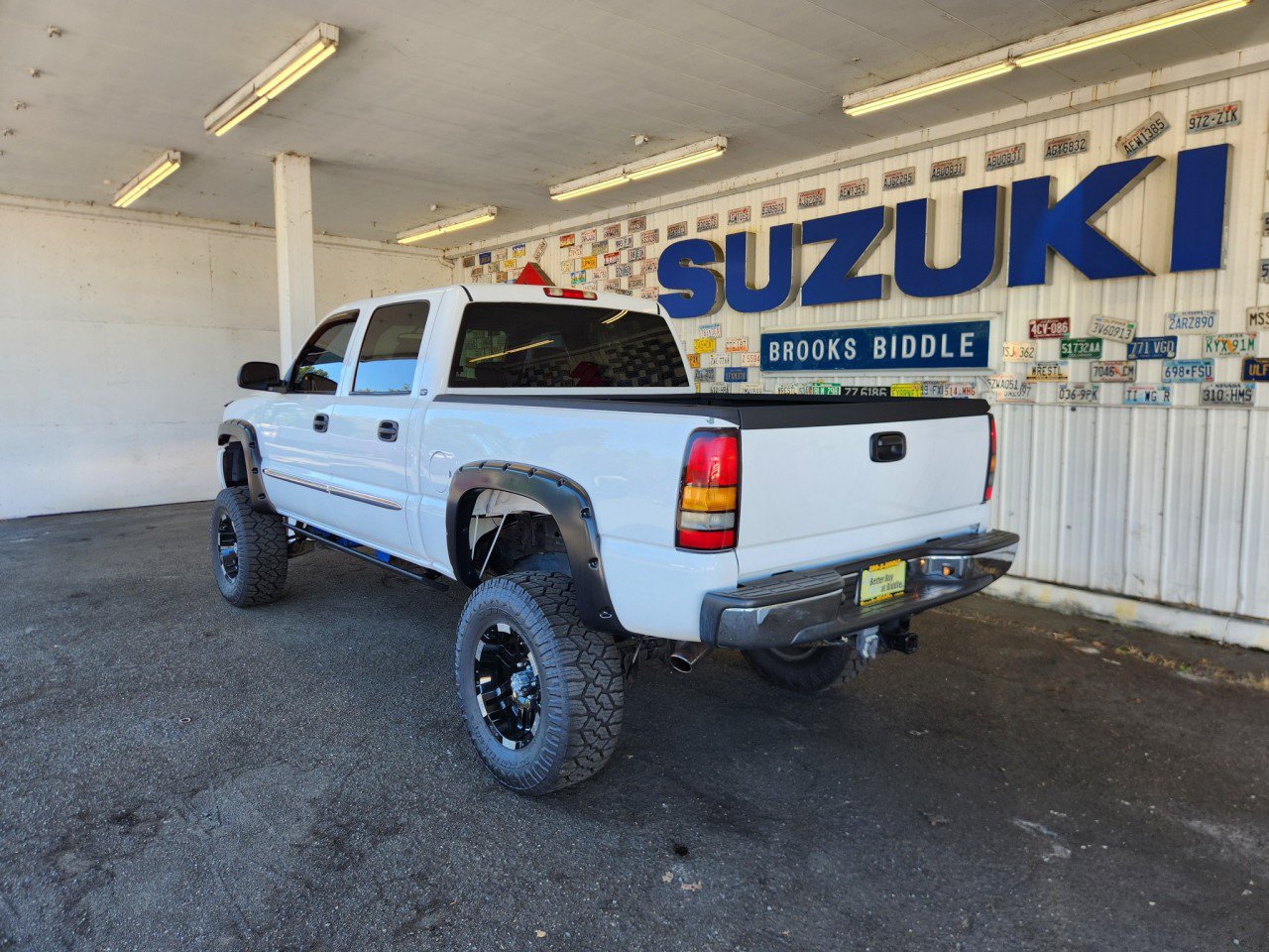Used 2005 GMC Sierra 1500 SLT w/ Light Duty Power Package AWD/4WD image 5