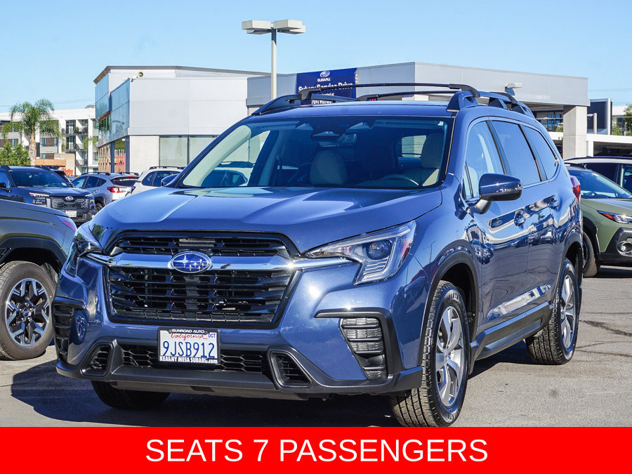 Used 2023 Subaru Ascent Premium w/ Convenience Package AWD/4WD image 3