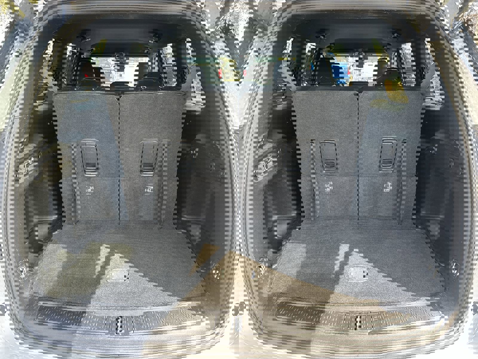 Used 2024 Jeep Grand Cherokee L Laredo AWD/4WD image 33