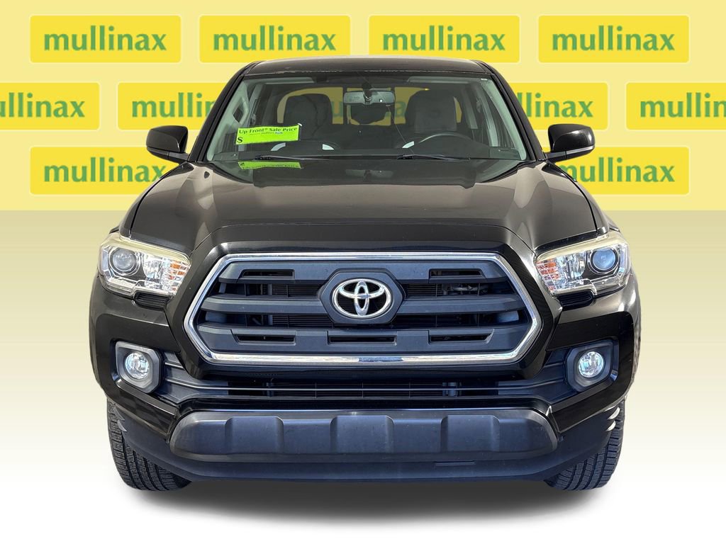 Used 2017 Toyota Tacoma SR5 w/ Tow Package image 26