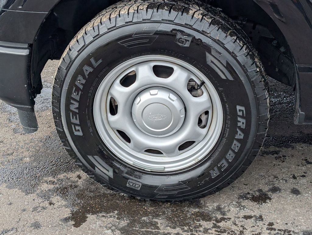 Used 2023 Ford F150 XL image 14