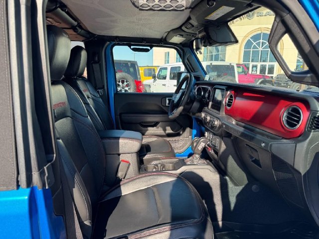 Used 2023 Jeep Wrangler Rubicon AWD/4WD image 13