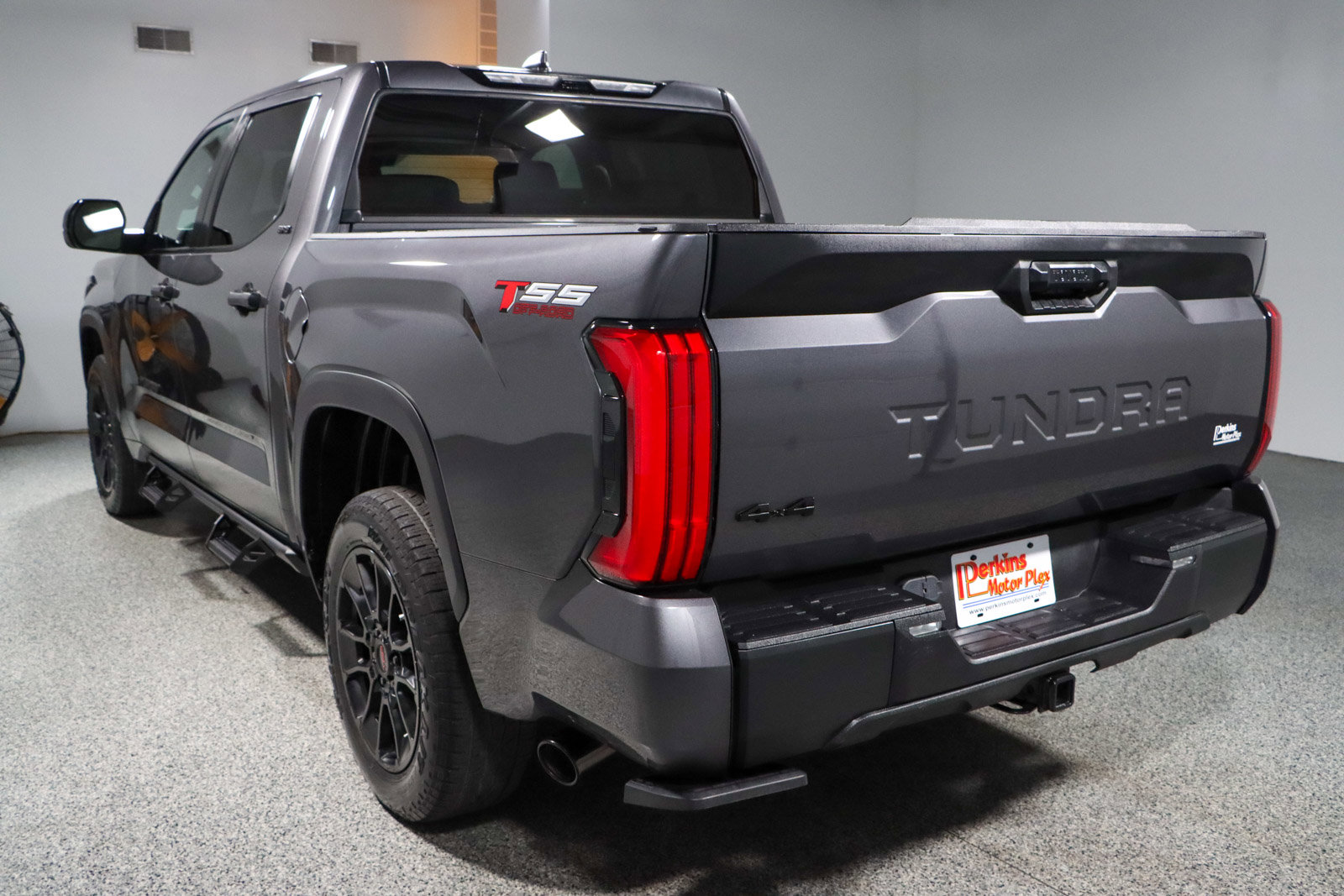 Used 2024 Toyota Tundra SR5 image 9