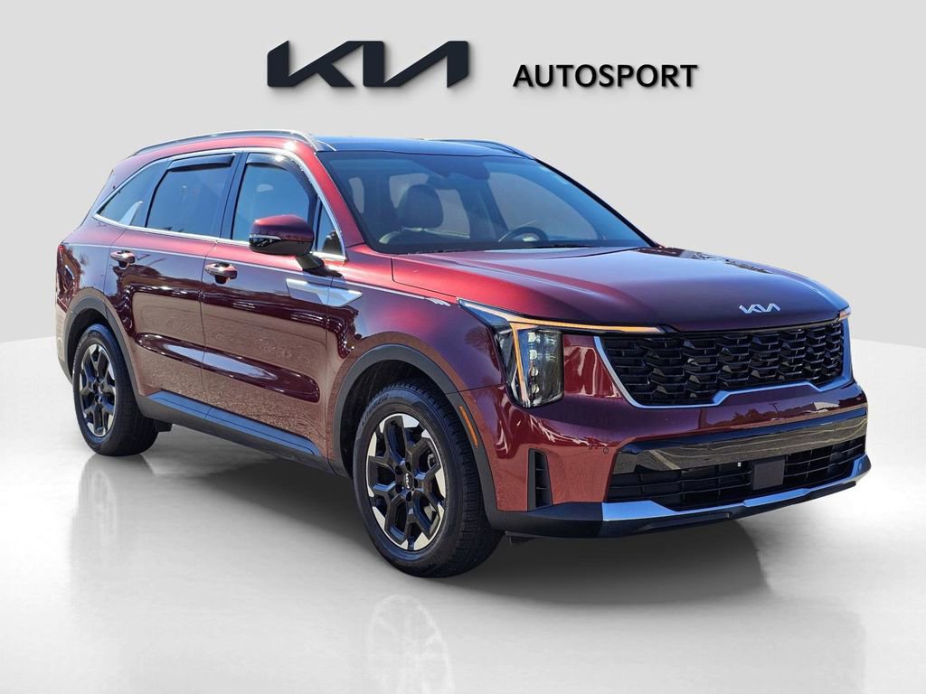 Certified 2024 Kia Sorento S w/ Panoramic Sunroof Package image 5