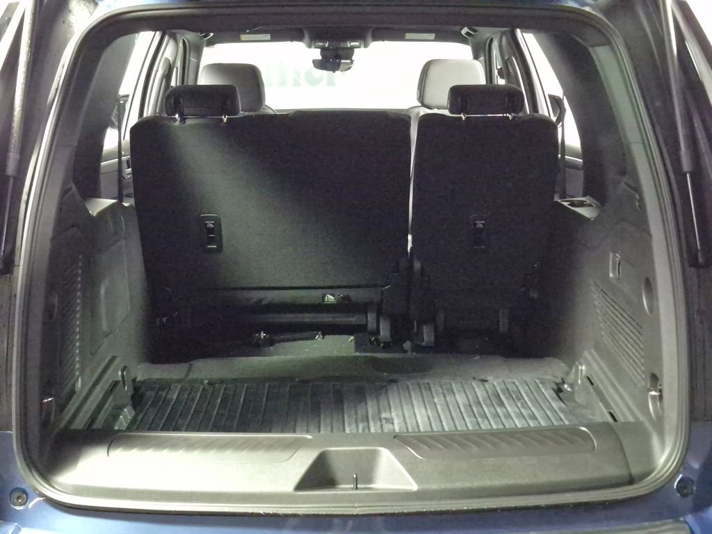 New 2026 Chevrolet Tahoe 4WD w/ 1FL Safety Package image 23