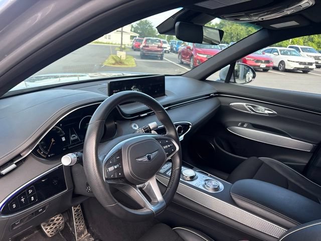 Used 2024 Genesis GV70 2.5T w/ Sport Prestige Package AWD/4WD image 17