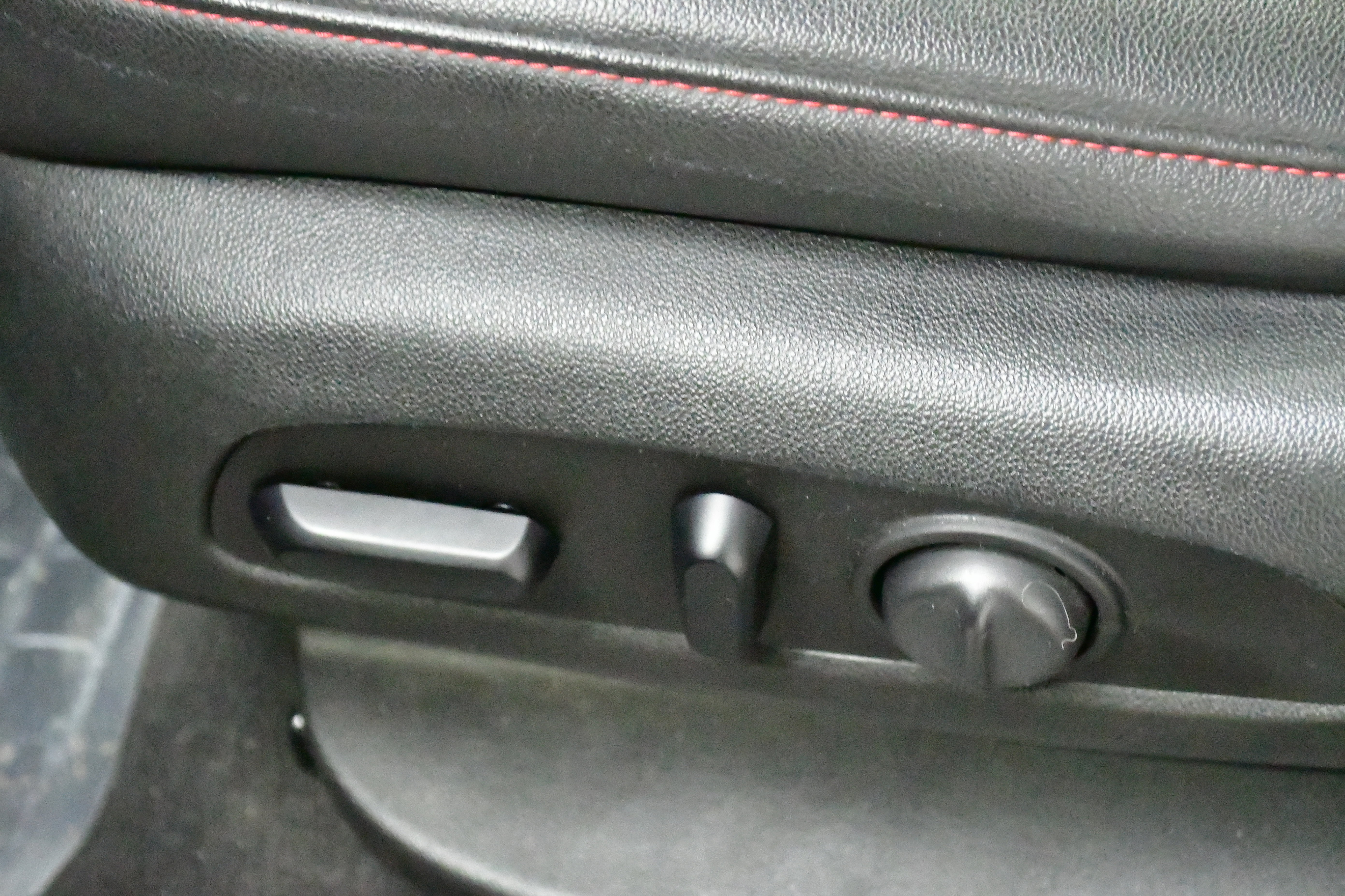 Used 2021 Chevrolet Blazer RS w/ LPO, Floor Liner Package image 20