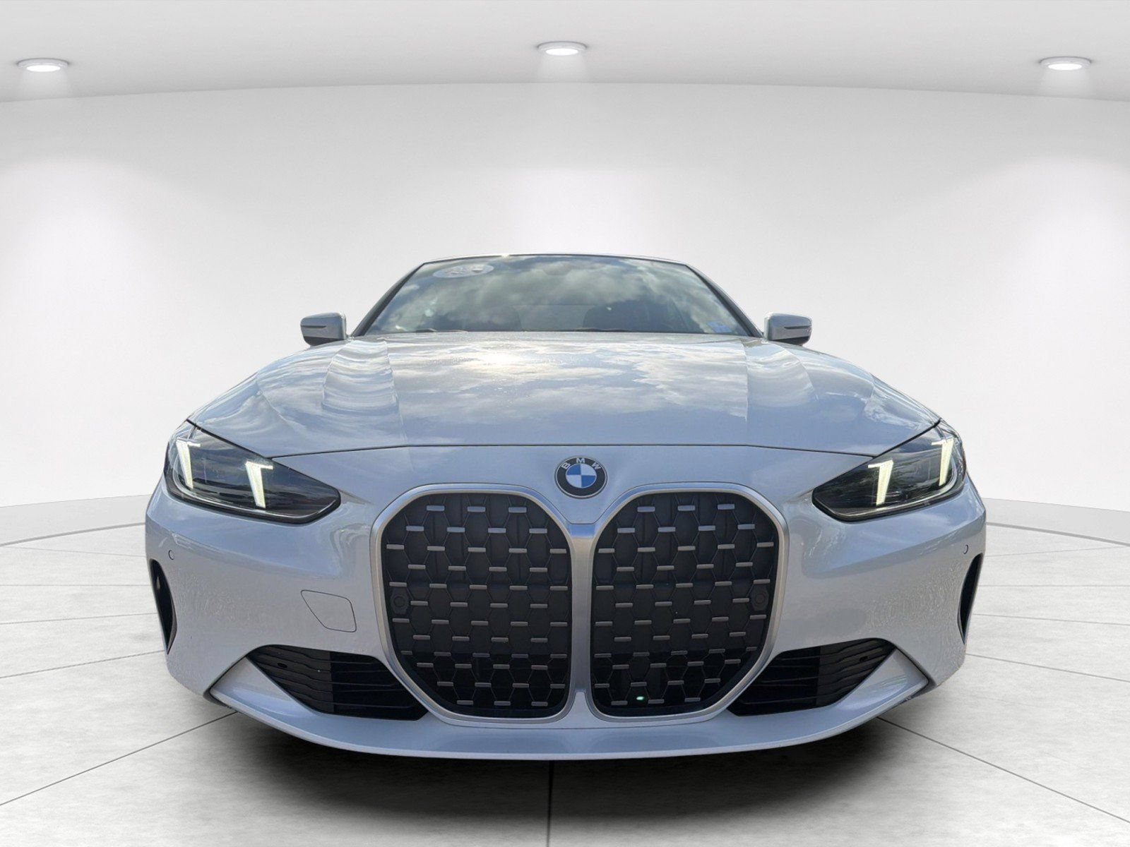 Used 2025 BMW 430i Convertible w/ Premium Package RWD video 2