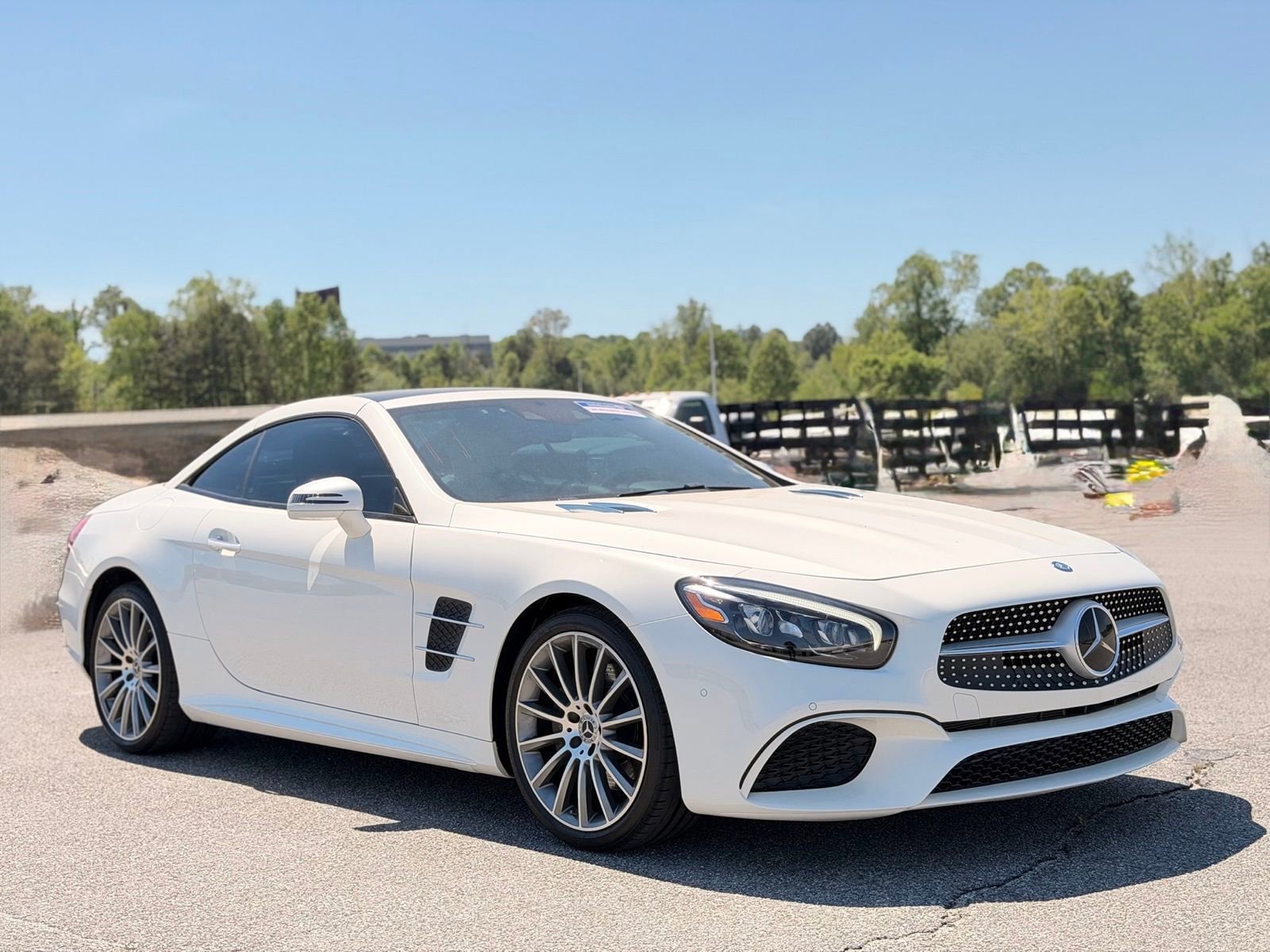 Used 2017 Mercedes-Benz SL 450 image 8