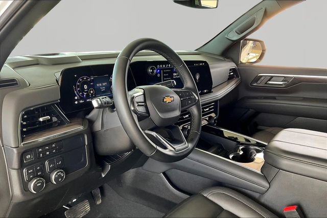 Used 2025 Chevrolet Tahoe LT AWD/4WD image 12