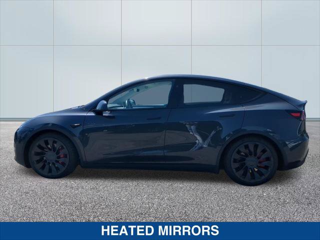 Used 2024 Tesla Model Y Performance AWD/4WD image 2