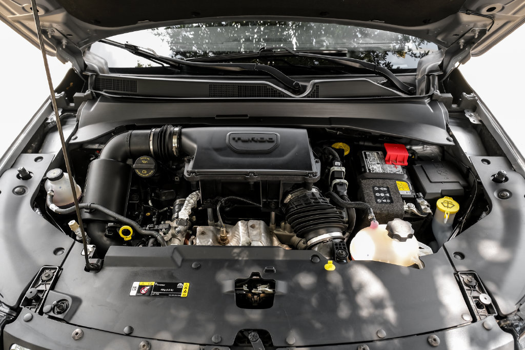 Used 2023 Jeep Compass Latitude AWD/4WD image 7