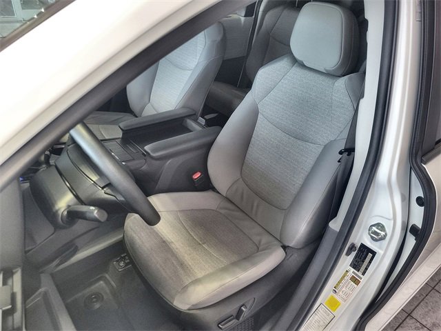 Used 2024 Toyota Sienna LE image 11