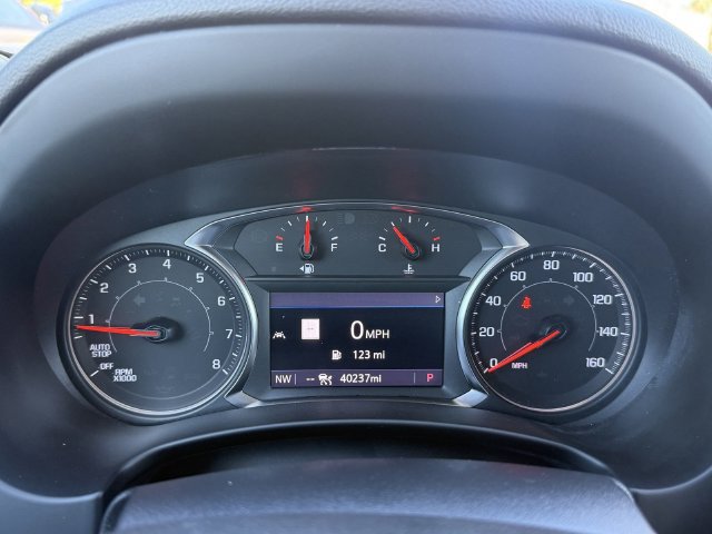 Used 2023 GMC Terrain SLT w/ Infotainment Package II AWD/4WD image 19