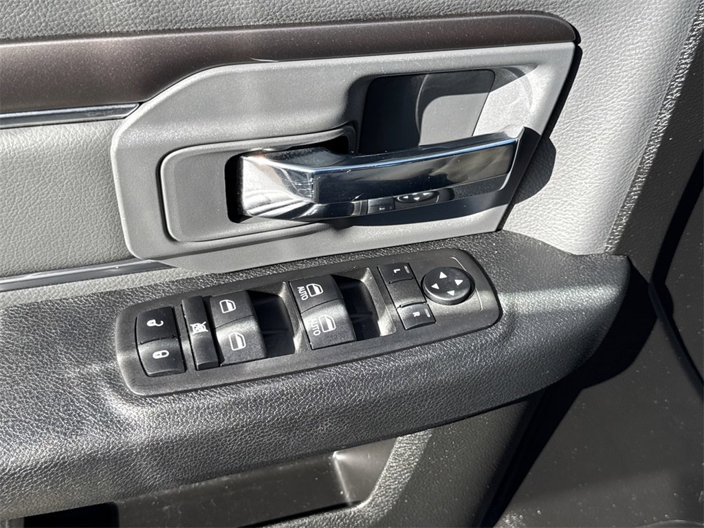 Used 2024 RAM 1500 Classic SLT image 26