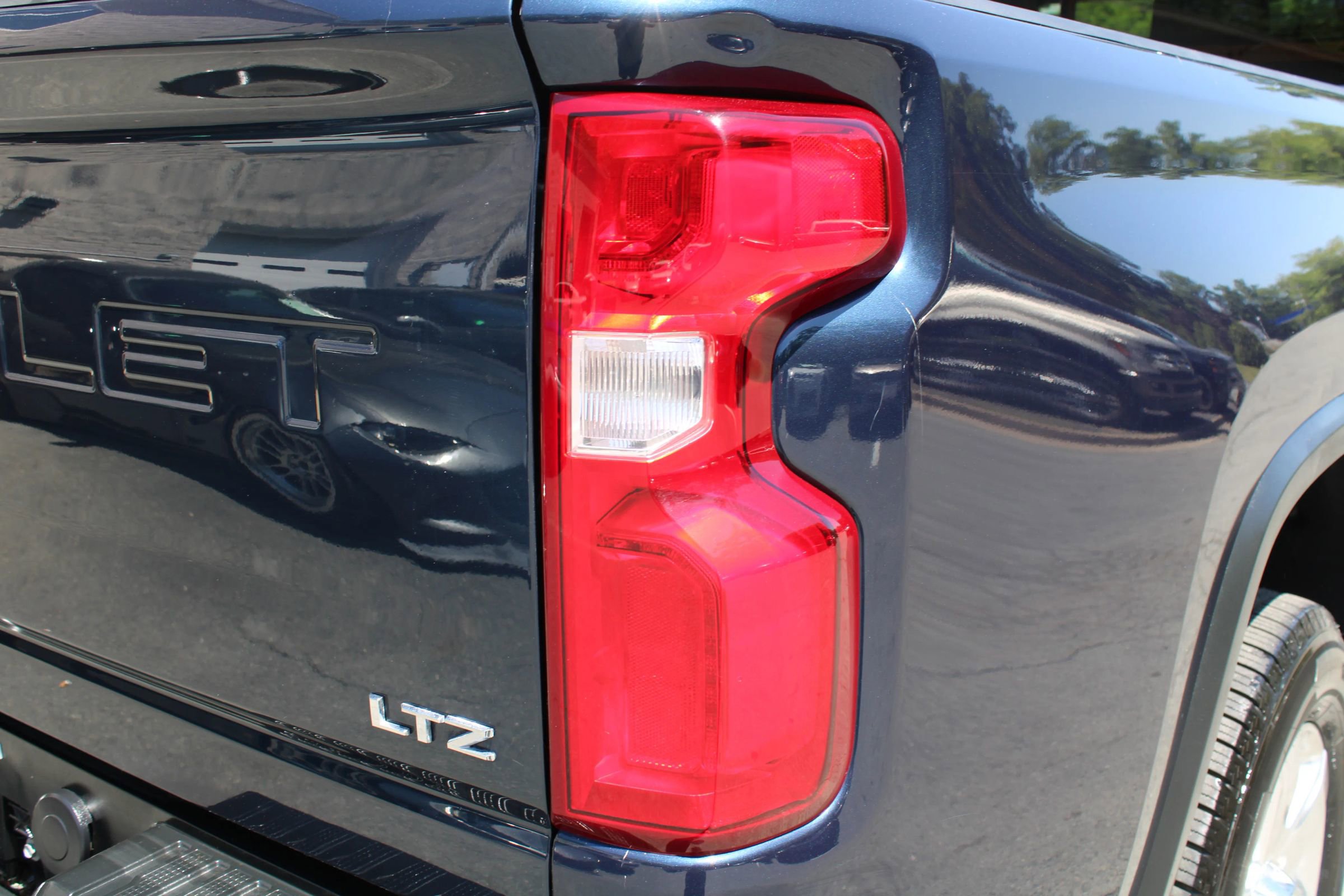 Used 2022 Chevrolet Silverado 2500 LTZ w/ LTZ Texas Edition AWD/4WD image 26