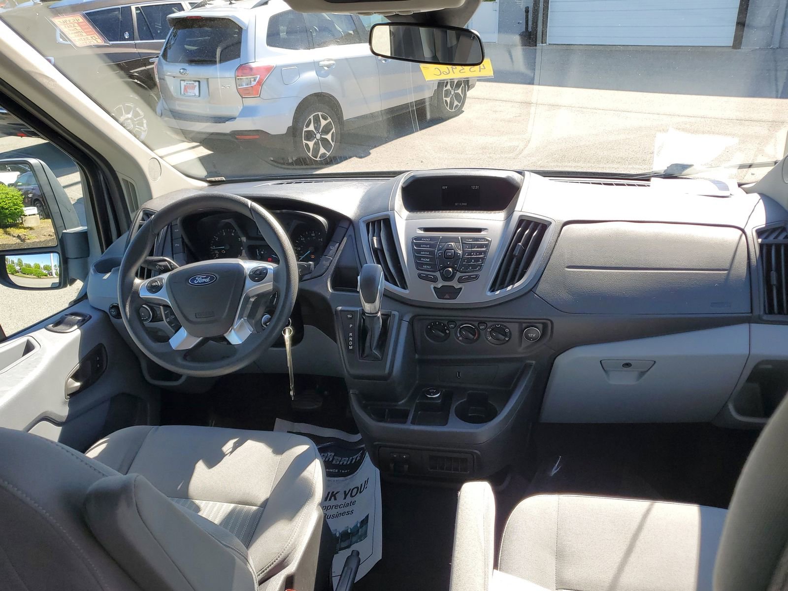 Used 2019 Ford Transit 350 XLT RWD image 9
