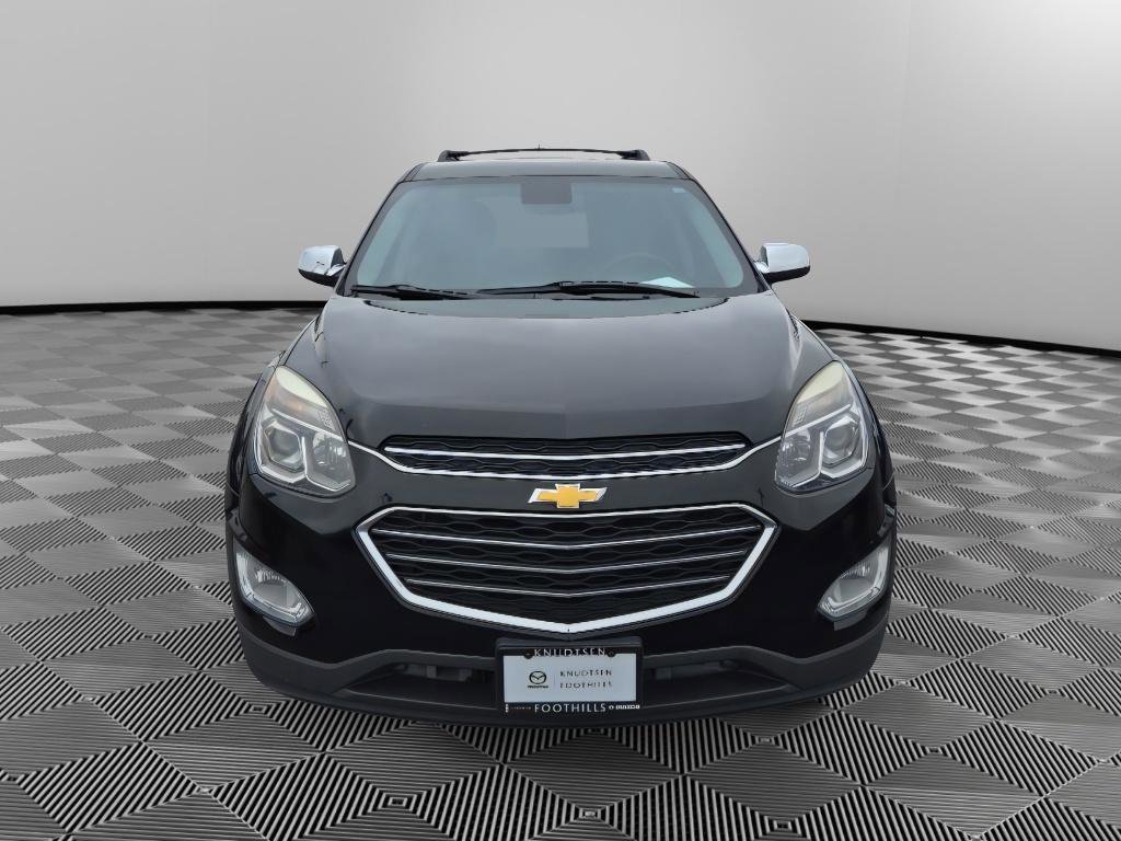 Used 2017 Chevrolet Equinox Premier w/ Enhanced Convenience Package AWD/4WD image 2