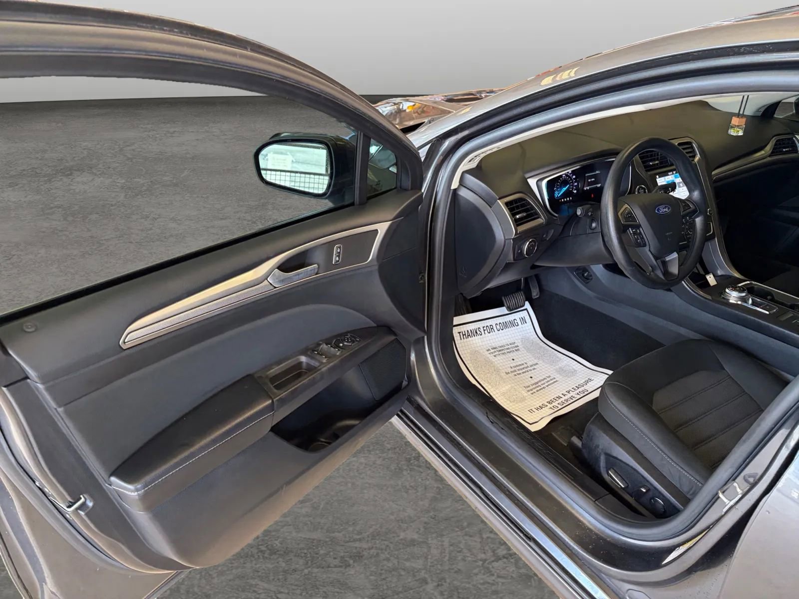 Used 2019 Ford Fusion SE image 44
