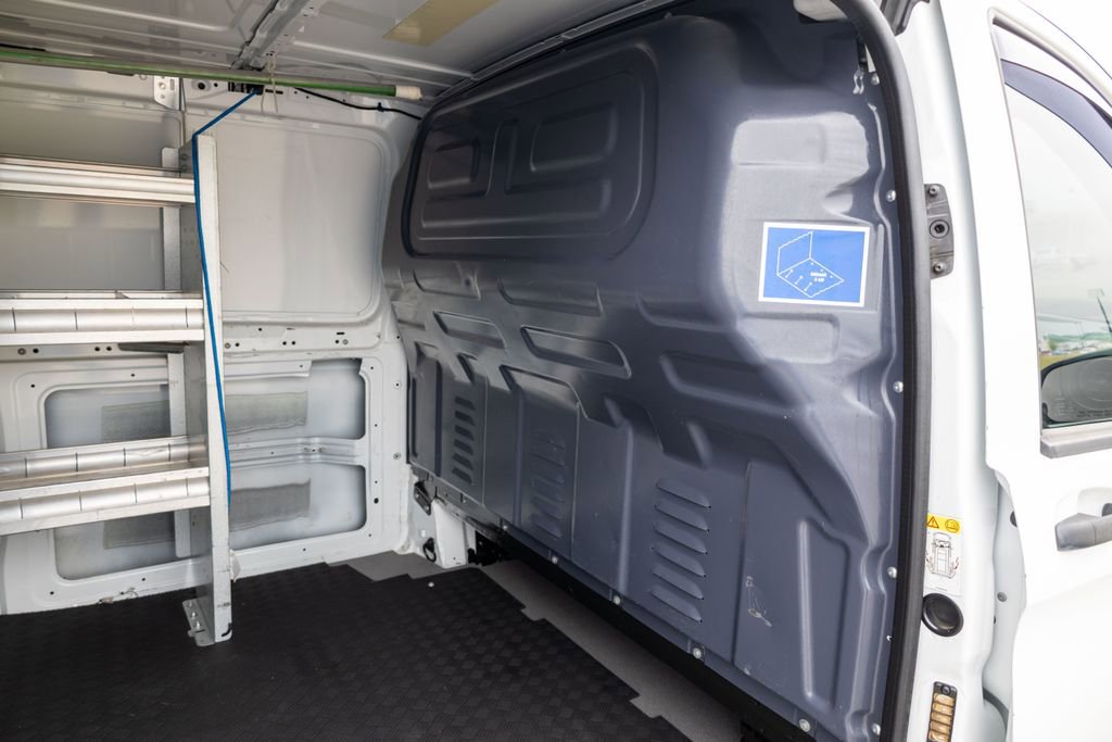 Used 2018 Mercedes-Benz Metris image 21