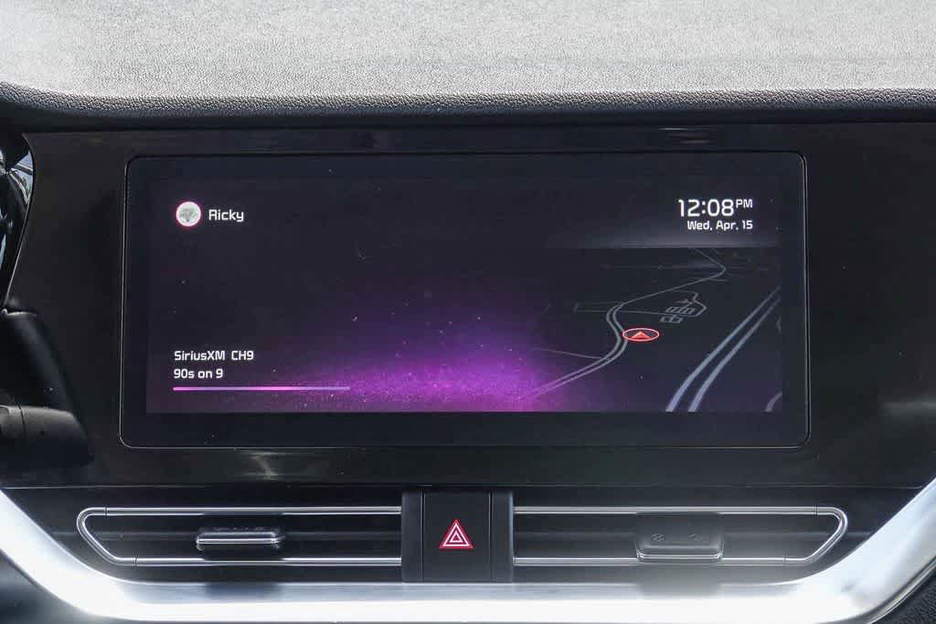 Certified 2022 Kia Niro Touring Special Edition FWD image 13