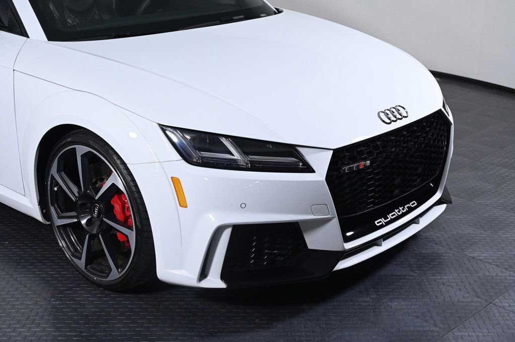 Used 2018 Audi TT RS image 25