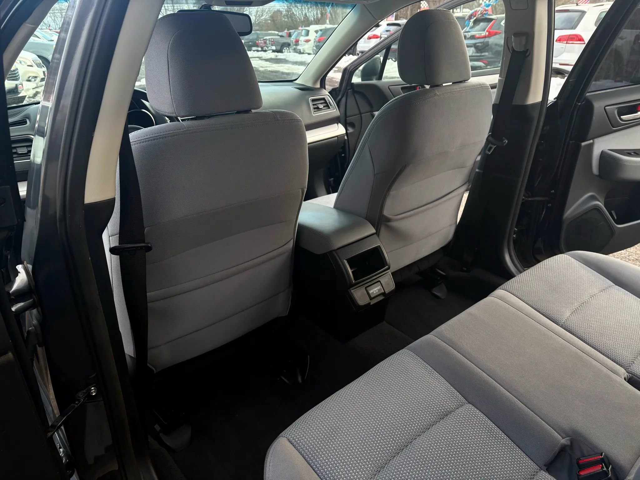 Used 2018 Subaru Legacy 2.5i Premium AWD/4WD image 18