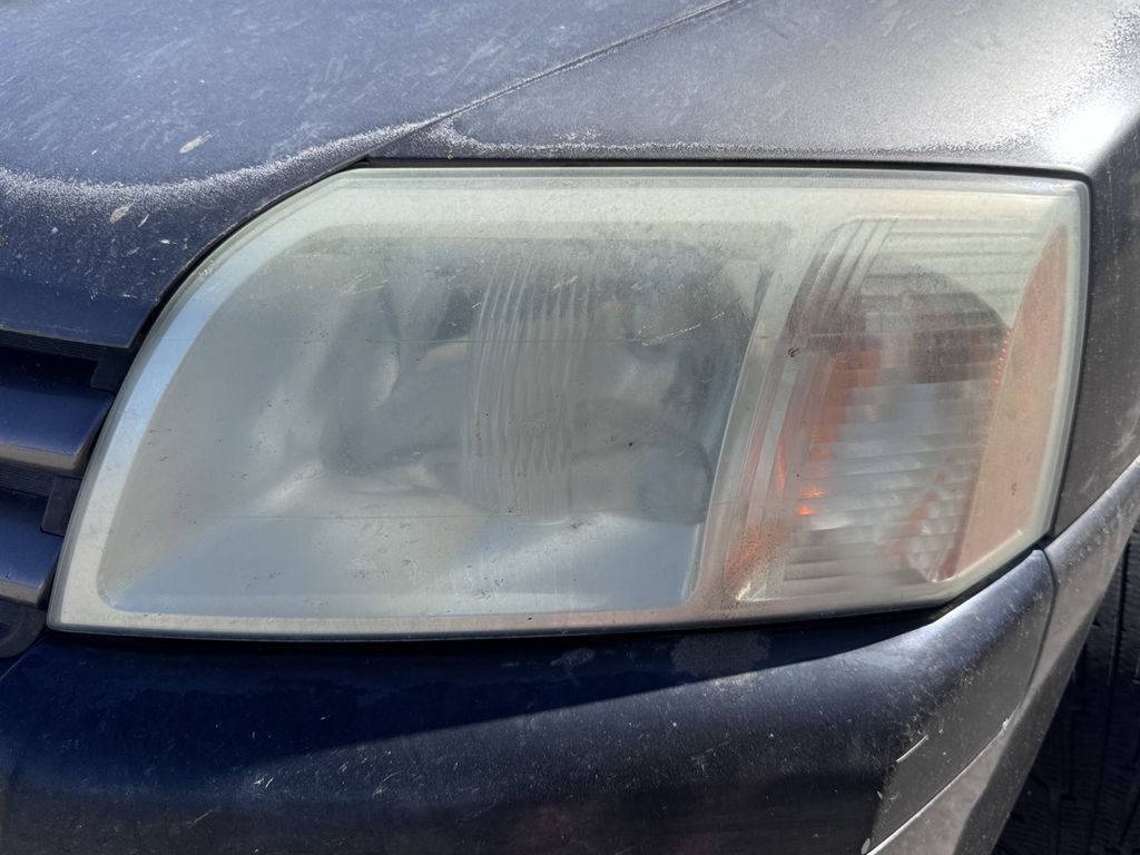 Used 2004 Mitsubishi Endeavor LS AWD/4WD image 46