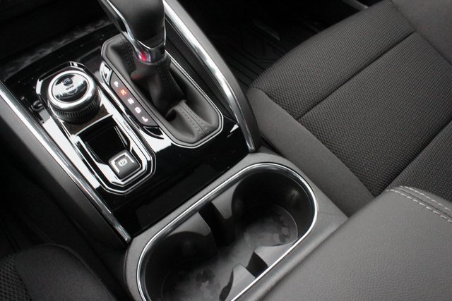 New 2025 GMC Canyon Elevation w/ Convenience Package image 42