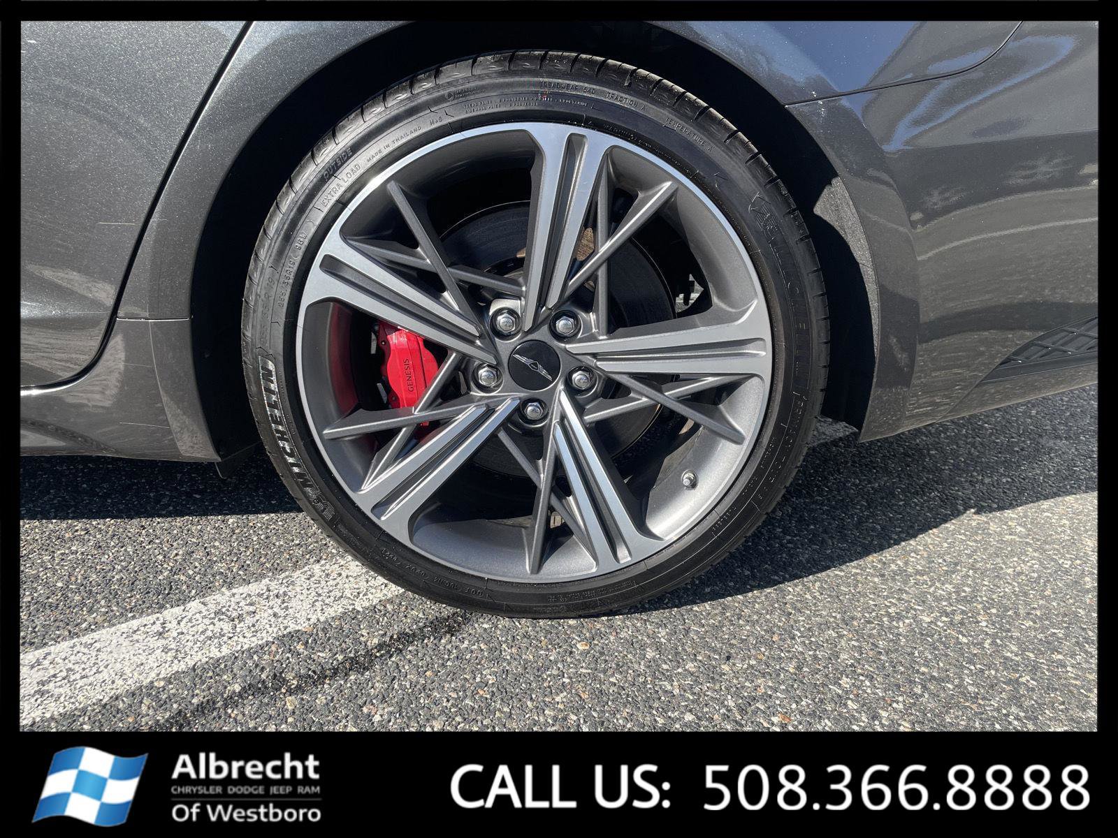 Used 2025 Genesis G70 2.5T w/ Sport Prestige Package image 31