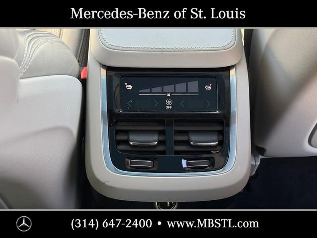 Used 2017 Volvo V90 T6 Cross Country image 15