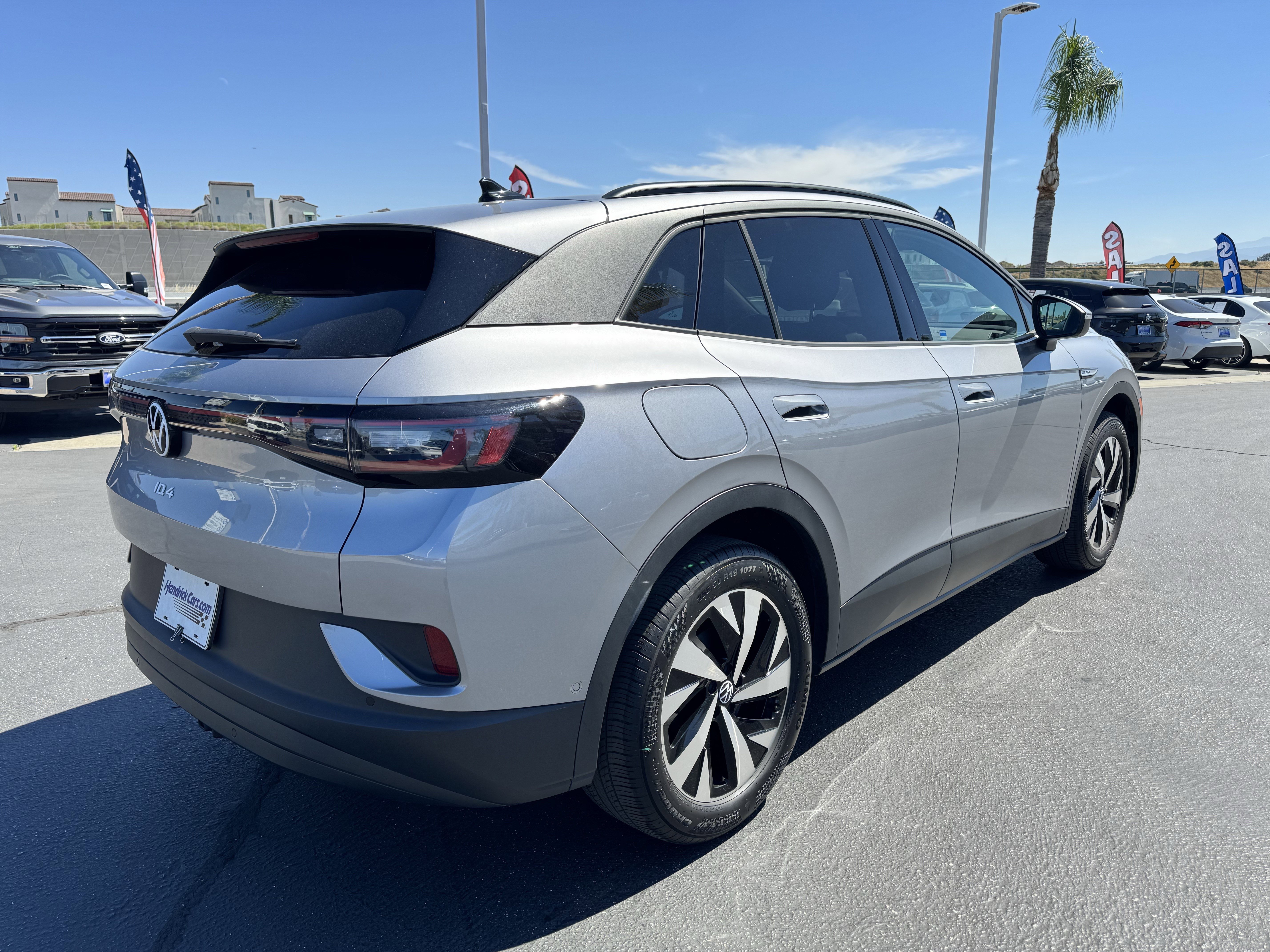 Used 2023 Volkswagen ID.4 Pro image 10