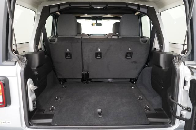 Used 2024 Jeep Wrangler Sport image 49