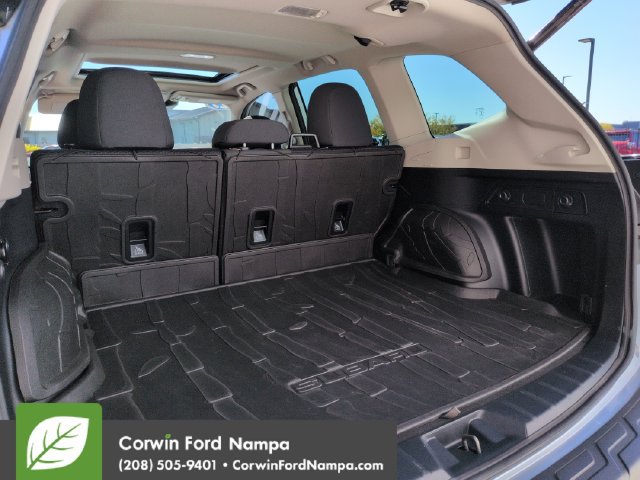 Used 2023 Subaru Forester Premium AWD/4WD image 30