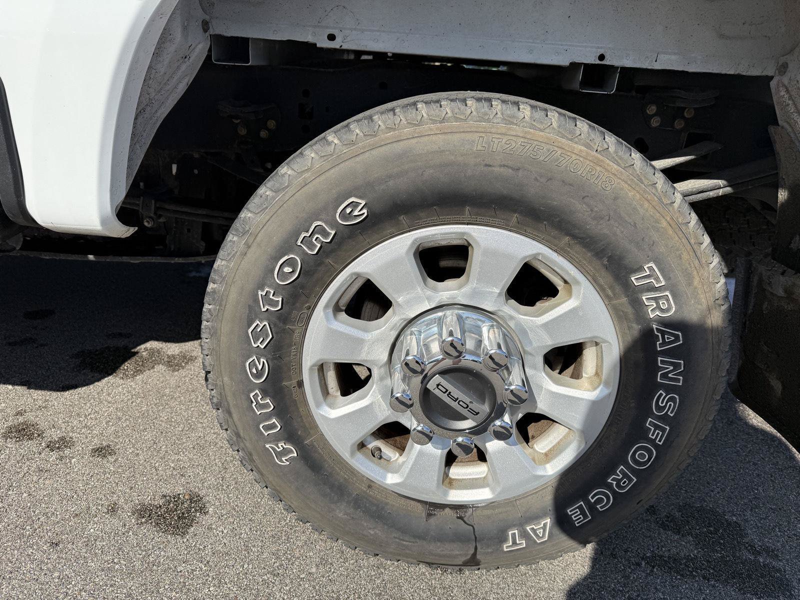 Used 2023 Ford F250 XLT w/ FX4 Off-Road Package AWD/4WD image 16