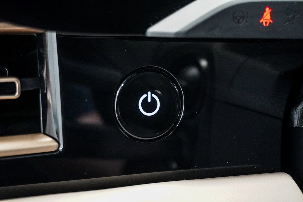 Used 2023 Porsche Taycan 4S w/ Premium Package image 34