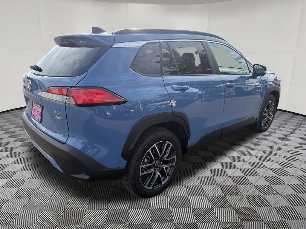 Used 2026 Toyota Corolla Cross XLE AWD/4WD image 8