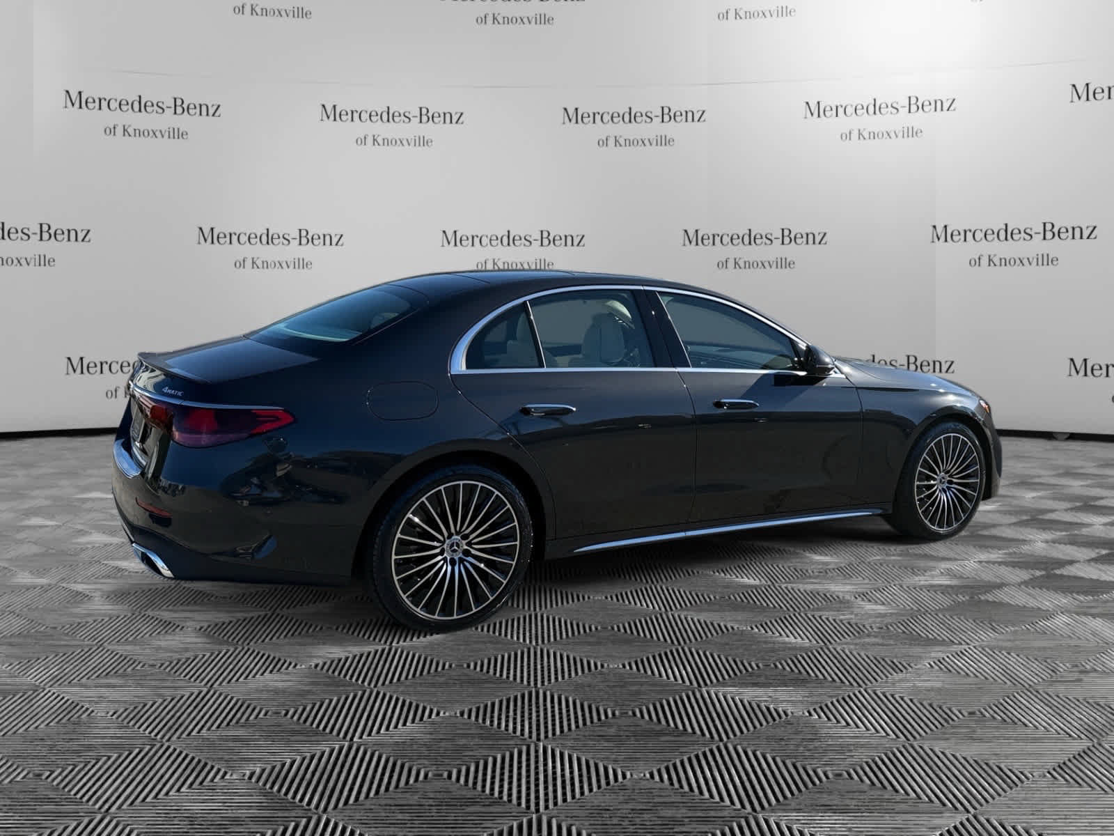 Certified 2026 Mercedes-Benz E 350 4MATIC Sedan image 5