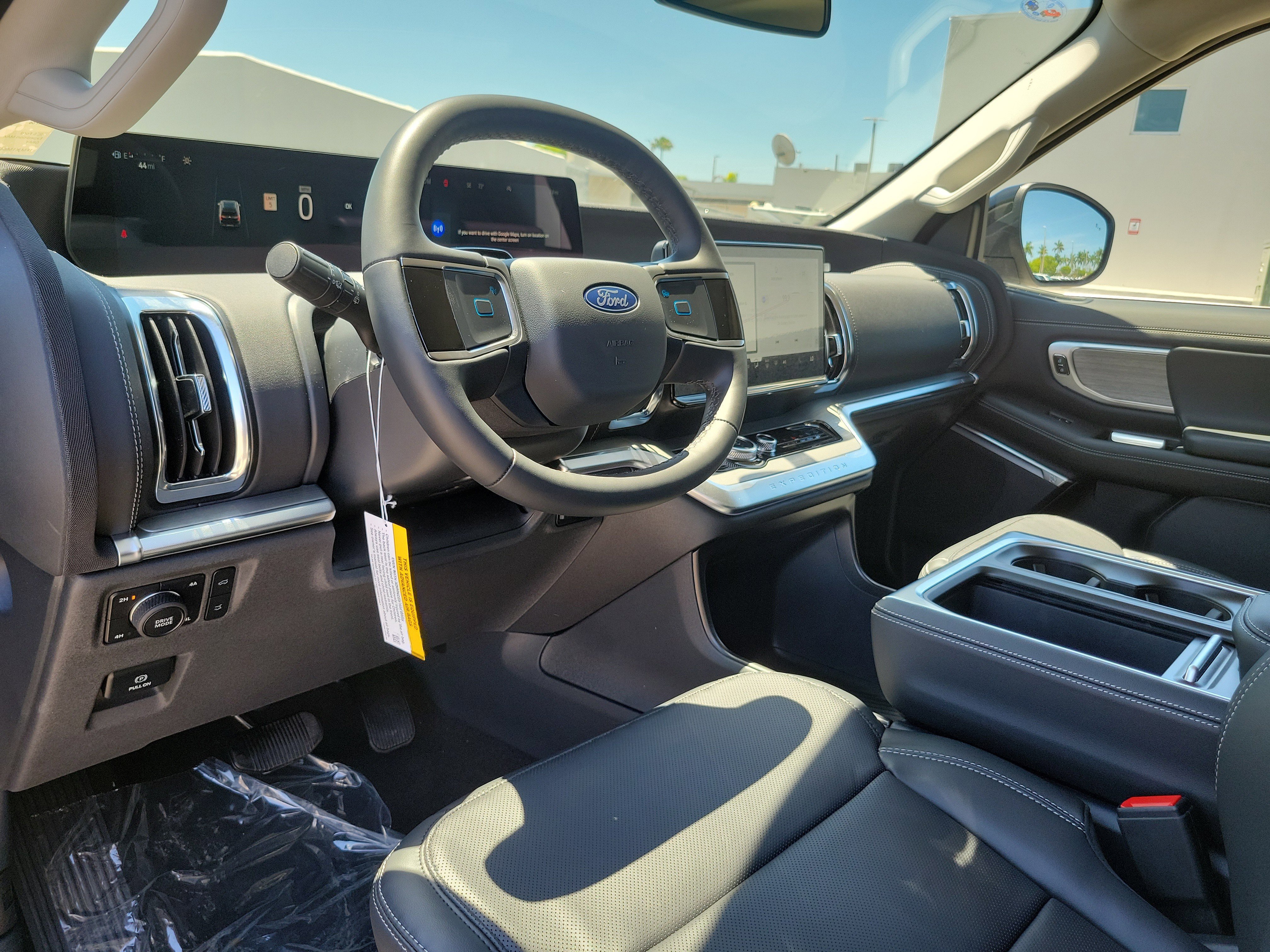 New 2026 Ford Expedition Max Platinum w/ Driver's Package AWD/4WD image 9