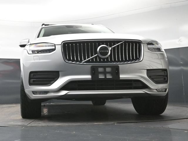 Used 2022 Volvo XC90 T6 Momentum w/ Climate Package AWD/4WD image 28