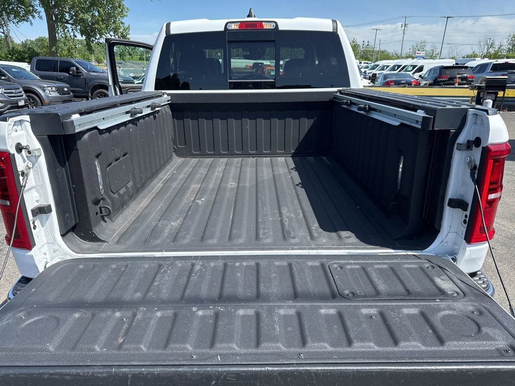 Used 2025 RAM 1500 Limited AWD/4WD image 54