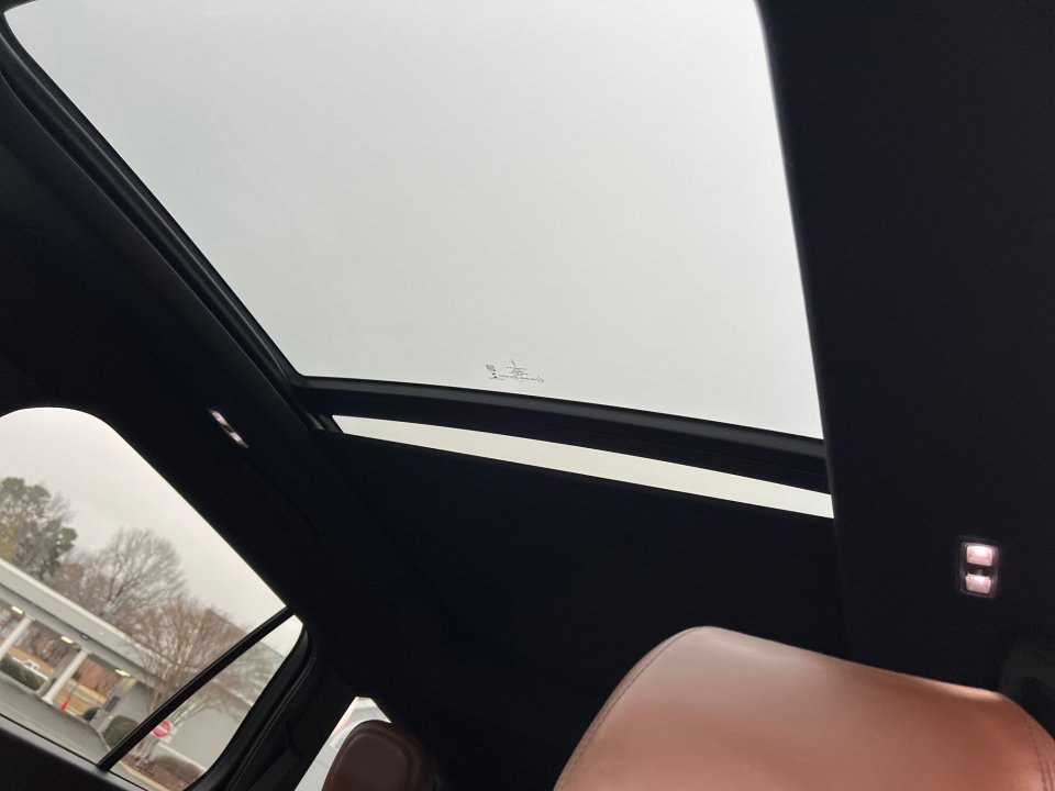 Used 2020 Lincoln Aviator Reserve w/ Equipment Group 201A image 24