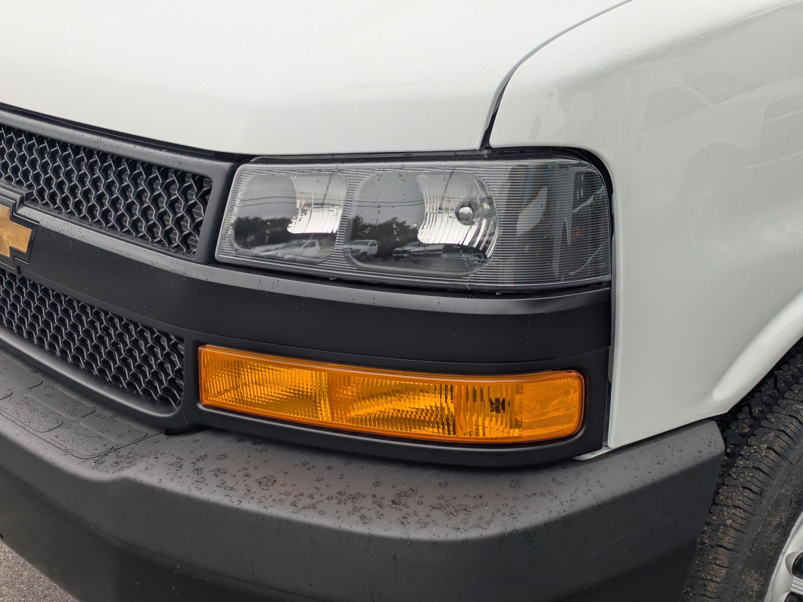 New 2025 Chevrolet Express 2500 LS w/ Driver Convenience Package RWD image 10