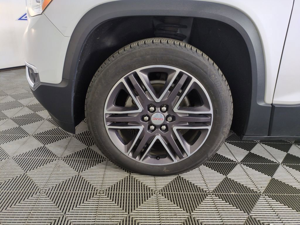 Used 2018 GMC Acadia SLT AWD/4WD image 30