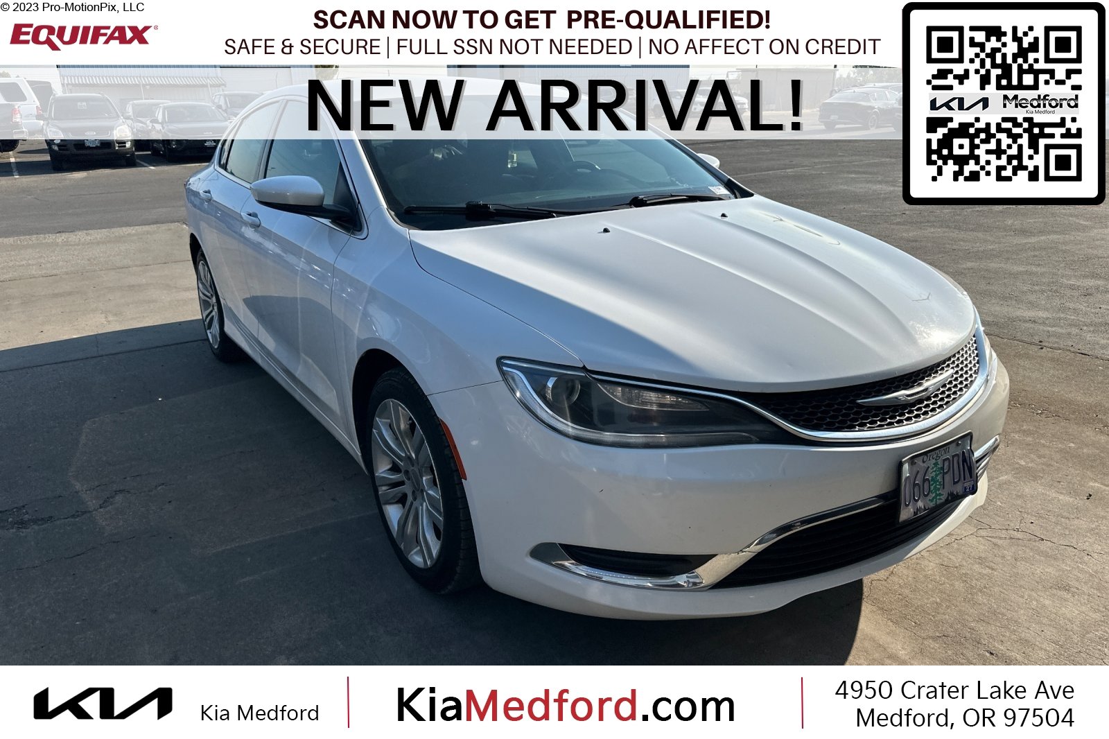 Used 2016 Chrysler 200 Limited w/ Convenience Group