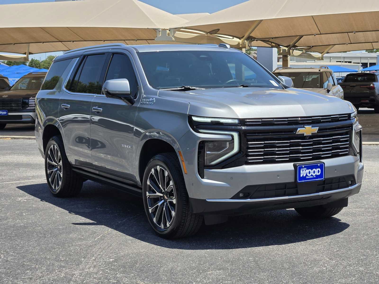 Certified 2025 Chevrolet Tahoe High Country AWD/4WD image 3
