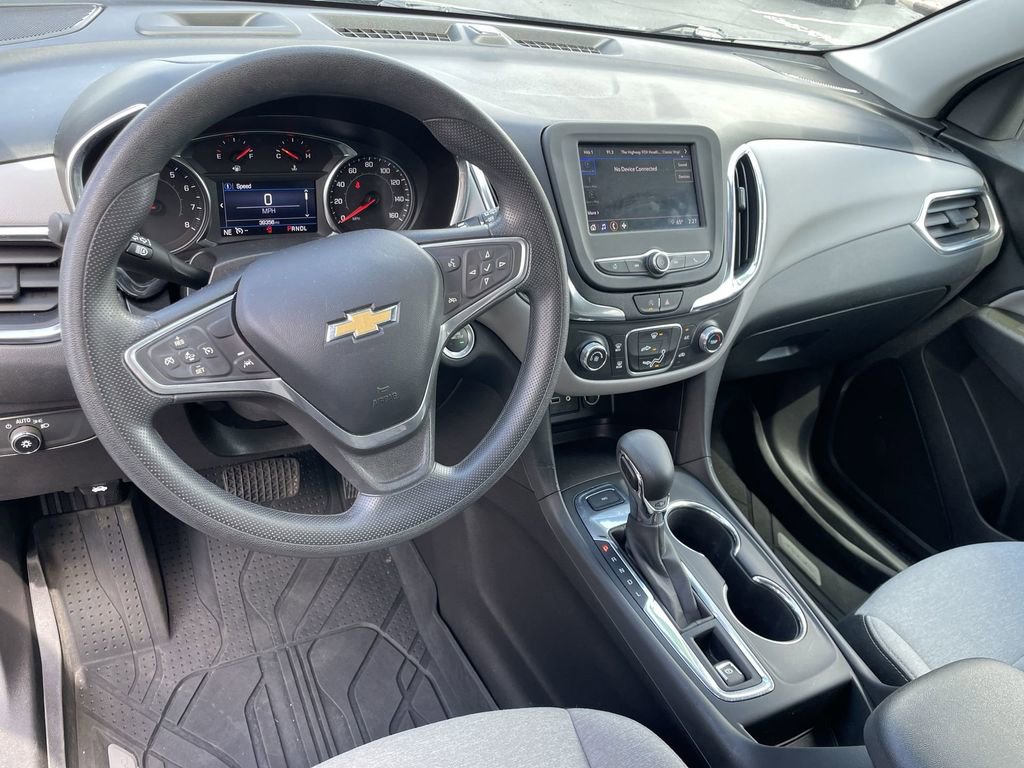 Used 2023 Chevrolet Equinox LS w/ LS Convenience Package AWD/4WD image 9